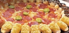 Cheesy Bites Remix - un nou blat de pizza lansat de Pizza Hut